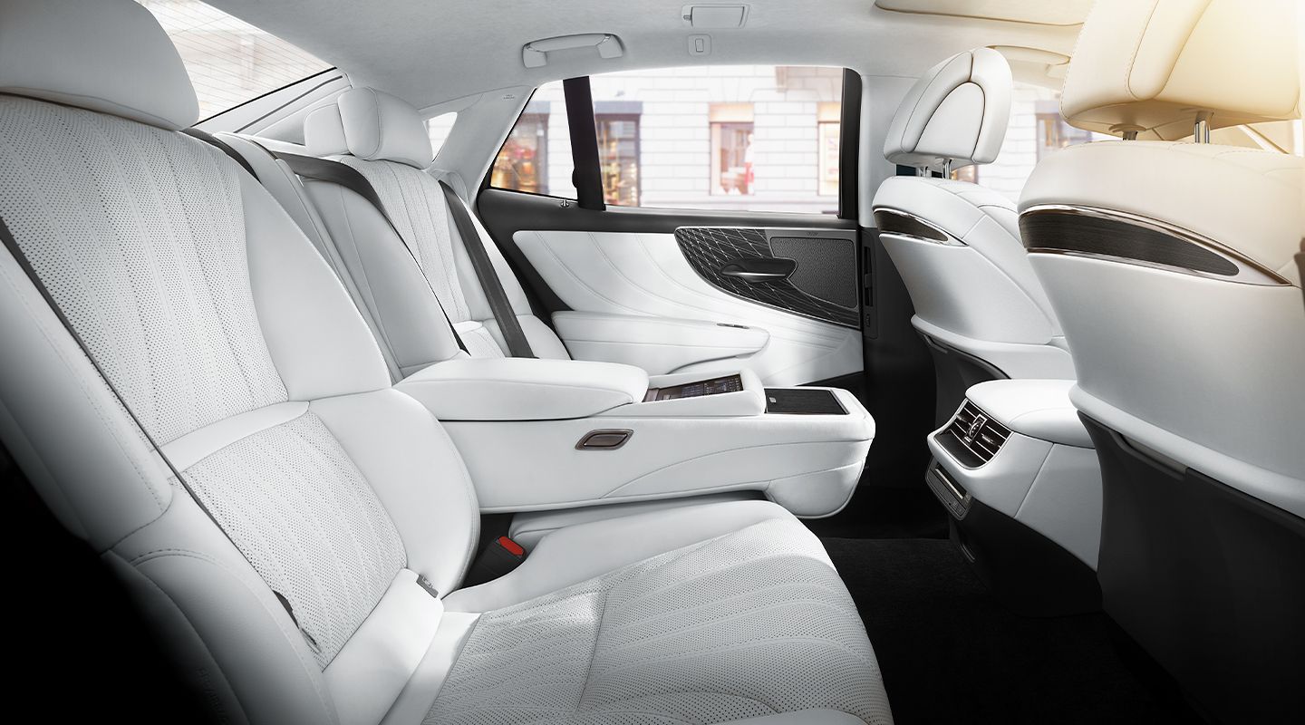 Lexus LS 500h – Ngoại thất 14